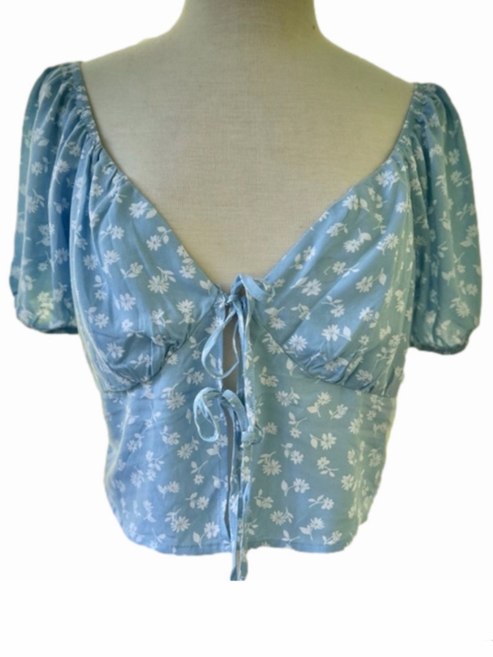 PACSUN L.A. Hearts Sky Blue White Size Large Top Floral Crop Tie Low-cut Shirt